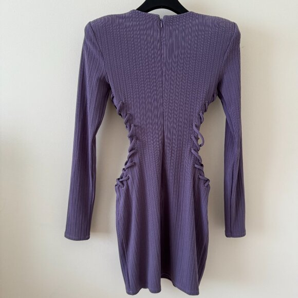 NBD - Rory Mini cut-out dress SIZE XS - Picture 7 of 9